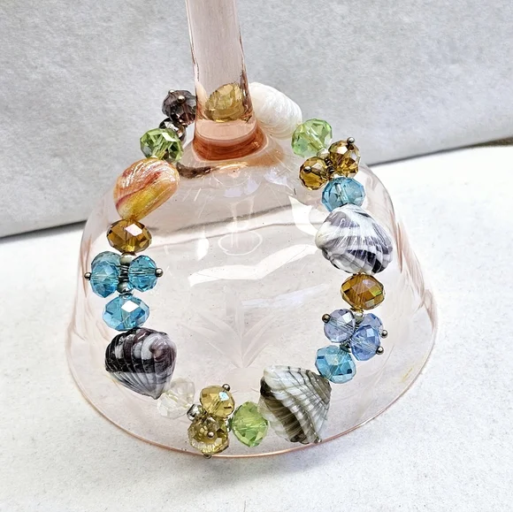 Glass Bead Seashell Bracelet Stretchy - Picture 3 of 15